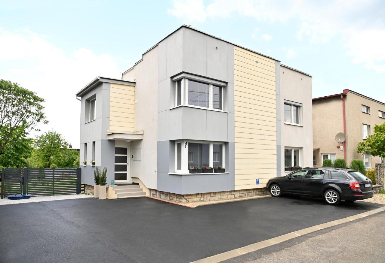 Apartman 5Five Prešov Екстериор снимка