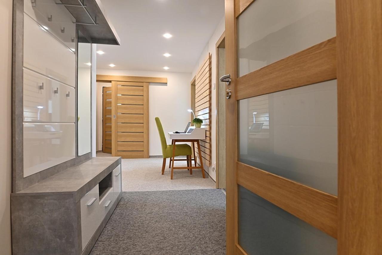 Apartman 5Five Prešov Екстериор снимка