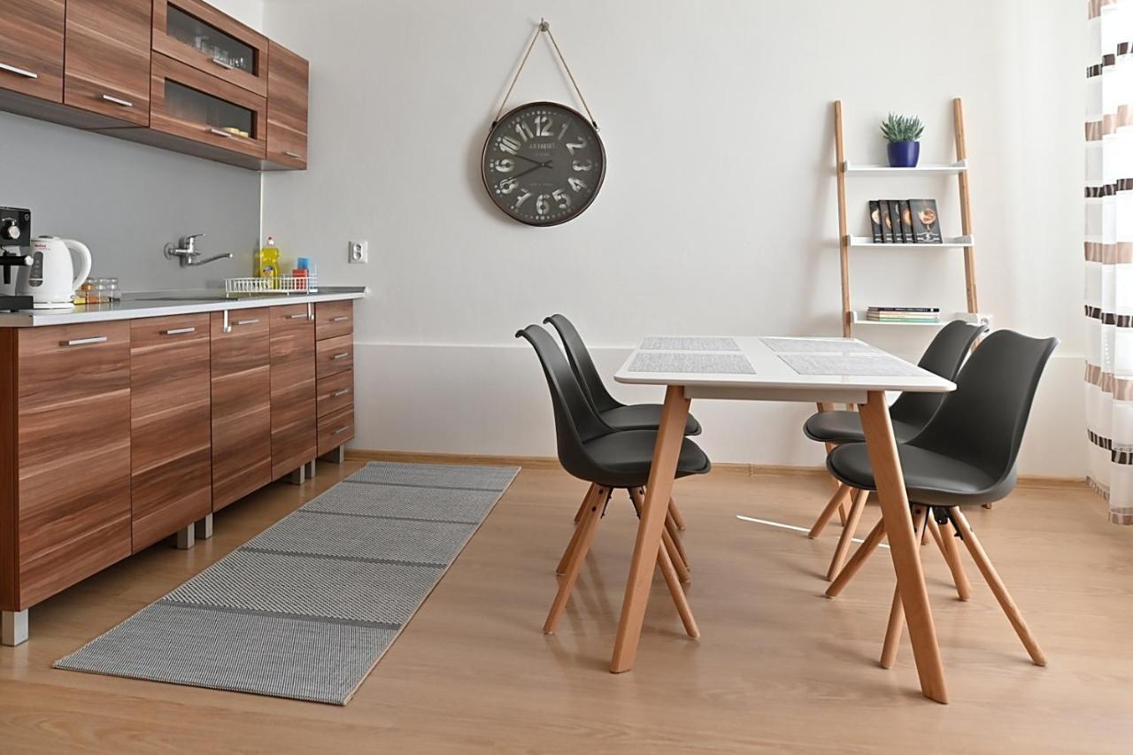 Apartman 5Five Prešov Екстериор снимка