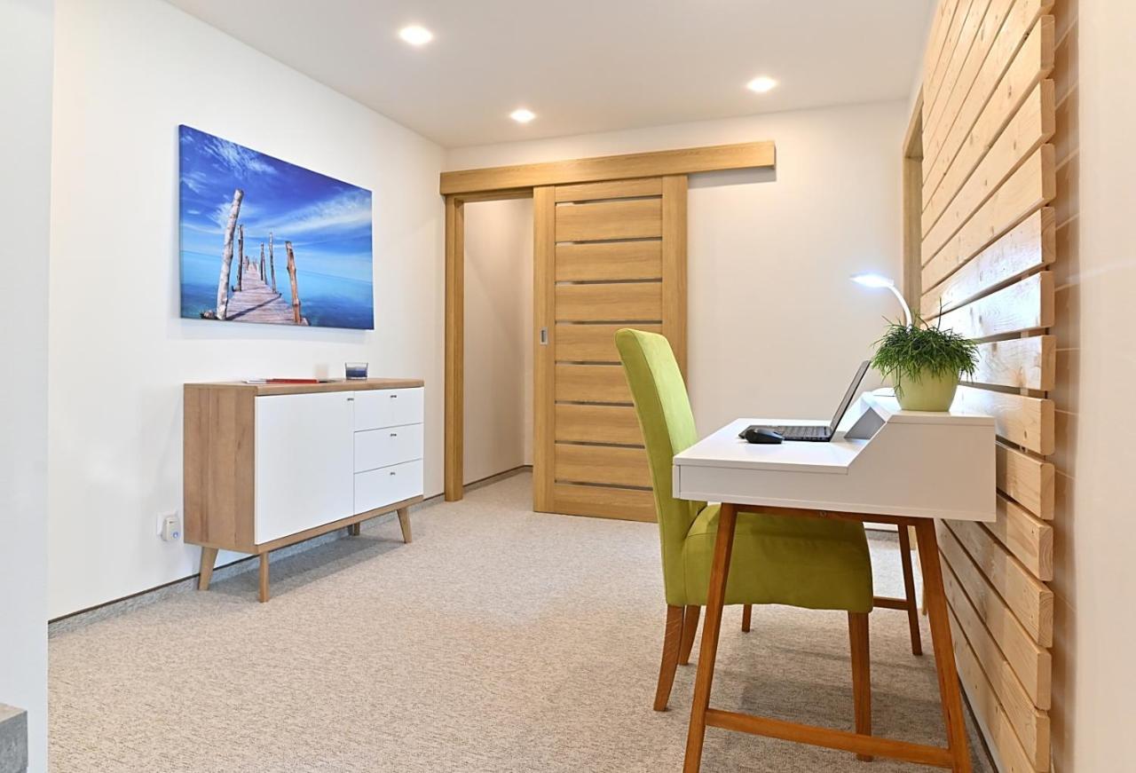 Apartman 5Five Prešov Екстериор снимка